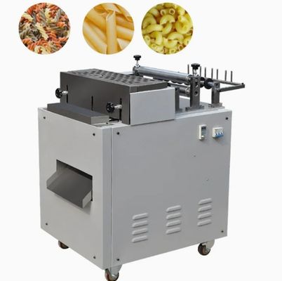 Machine brevetée pour la fabrication de friandises pour poulet séché / Ligne de production d'aliments pour chiens avec certification CE