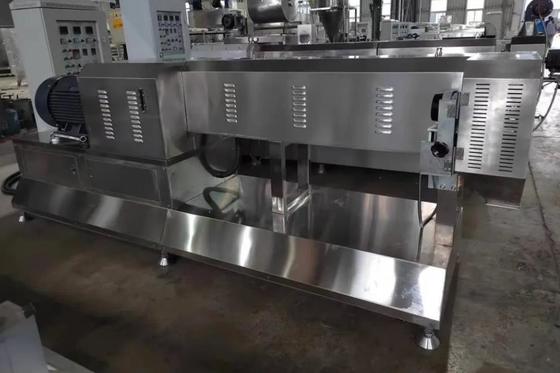 Animal familier jumel de casse-croûte de chien de couleur de torsion faisant la machine mâchant la production alimentaire