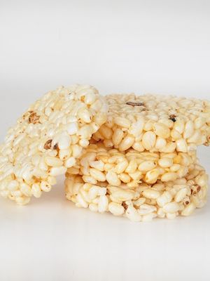 Barre de bâti de barre de céréale d'énergie formant différentes tailles et formes de machine