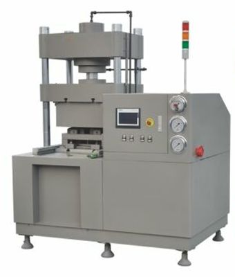 Version anglaise 60T Machine à fabriquer des aliments pour chiens en cuir de vache / Machine à presser les os pour chiens