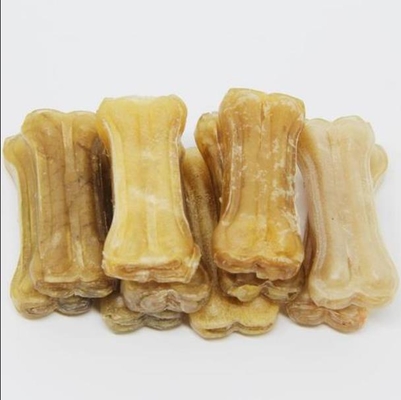 le chien de 15 pouces mâchant des casse-croûte a pressé des os de cuir vert de machine faisant la machine