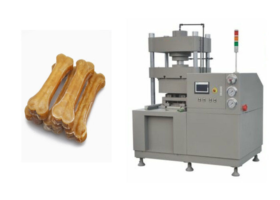 Os de peau de vache faisant la machine