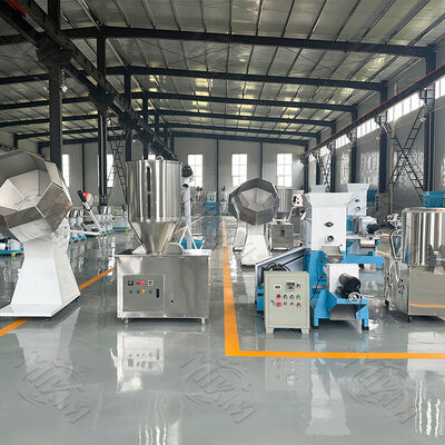 Petite machine flottante pour la fabrication d'aliments pour poissons Ferme d'élevage de volaille d'aliments pour poulets Extrudeuse Machine de mélange d'aliments pour animaux Extrudeuse ligne de production d'emballage