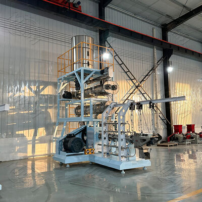 La ligne de production de granulés d'aliments pour animaux aquatiques extrudés en acier inoxydable entièrement certifiée CE est vendue pour transformer les matières premières en granulés riches en nutriments pour l'aquaculture et l'élevage.