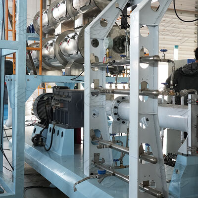 3-5 tonnes/h Automatique flottant coulant ligne de production d'aliments pour poissons à double vis Extrudeuse de nourriture pour chiens machine d'extrusion de granulés flottants pour aliments pour poissons