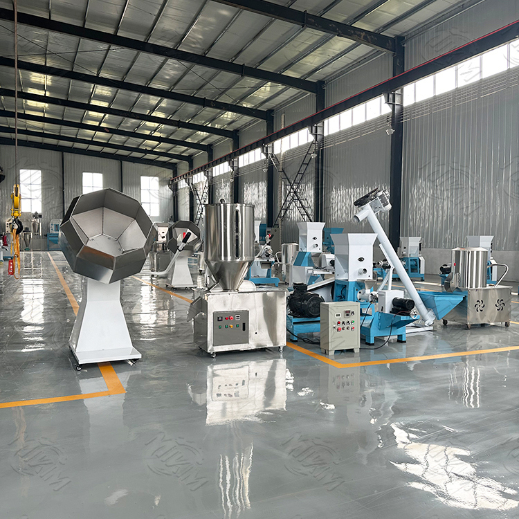 Machine d'extrusion pour la fabrication de granulés alimentaires pour animaux de compagnie, de poissons-chats flottants, de poissons, de poissons et de poissons
