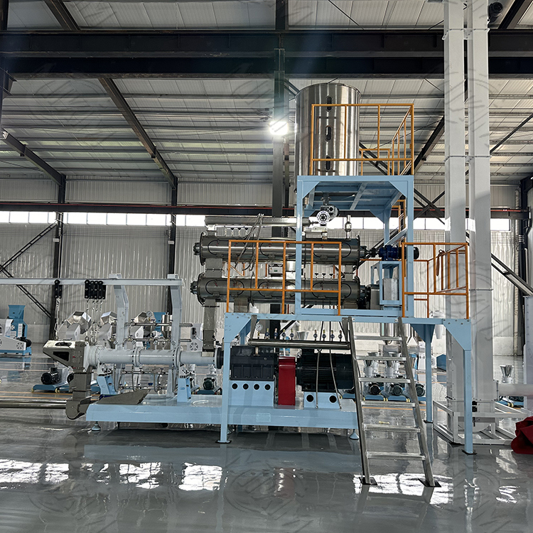 1000 kg/h Extrudeuse pour aliments pour animaux de compagnie Ligne de production de granulés de poisson 5300 X 1100 X 2300 mm